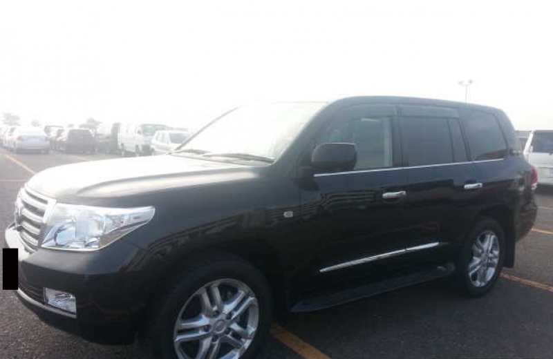 Toyota Land cruiser 2011