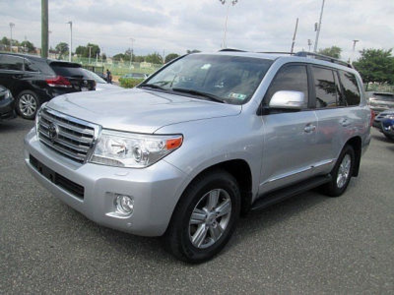 Toyota Land cruiser 2013