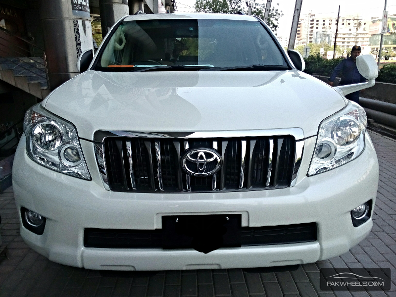 Toyota Land cruiser prado 2011