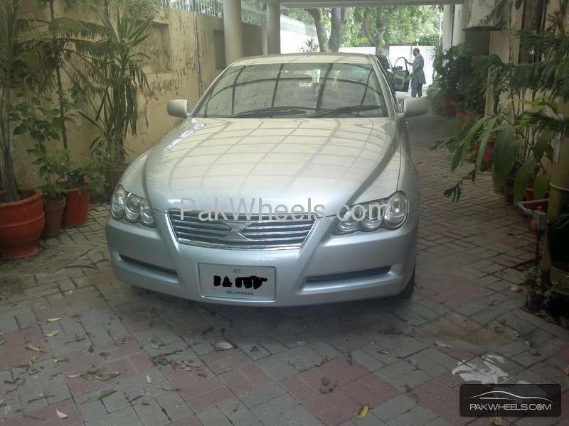Toyota Mark x 2005