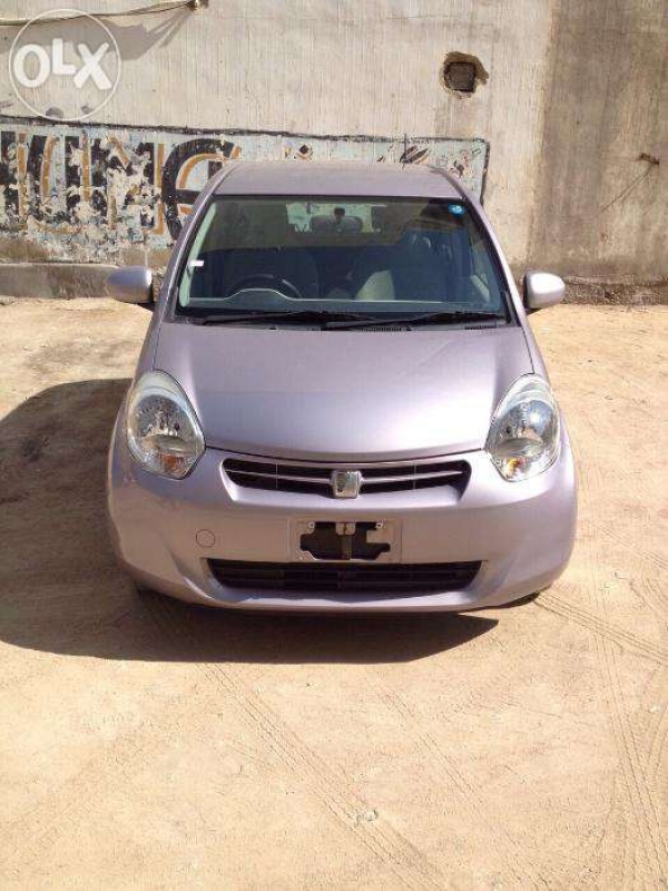 Toyota Passo 2011