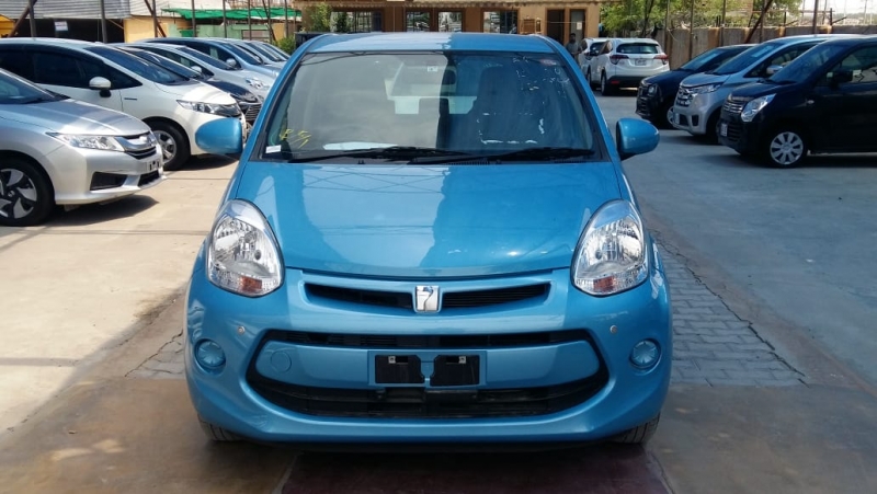 Toyota Passo 2015