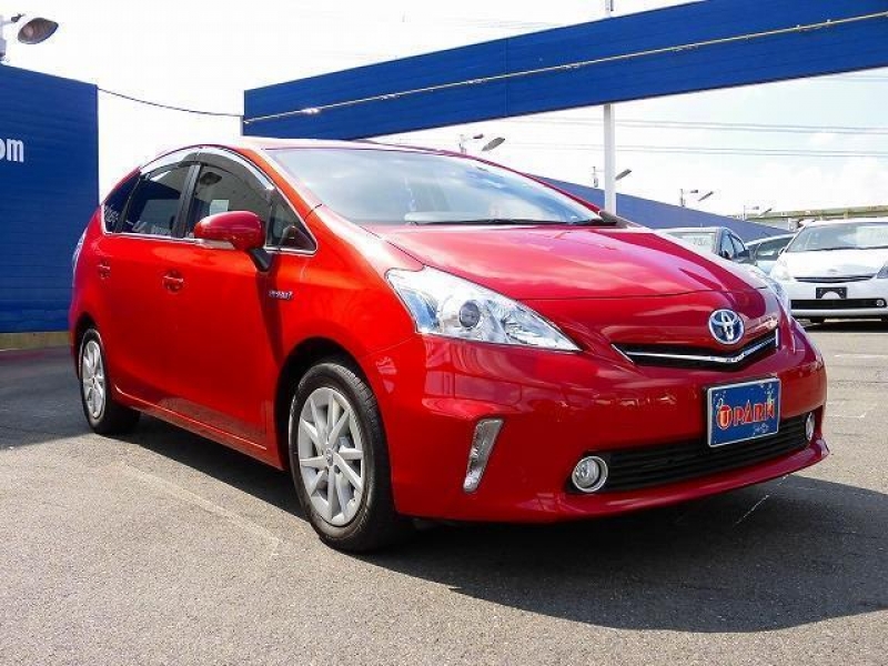 Toyota Pirus 2011