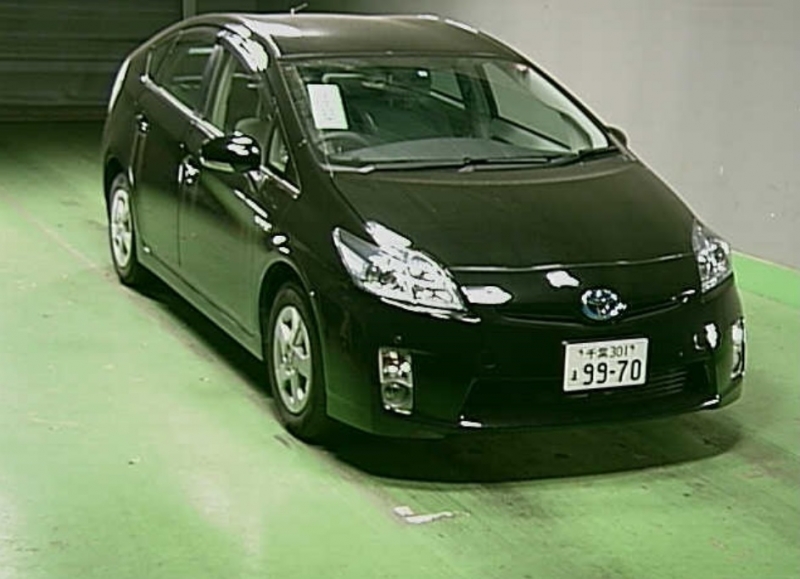 Toyota Pirus 2011