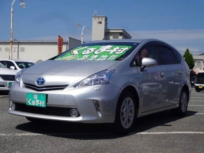 Toyota Pirus 2014