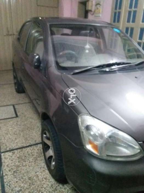 Toyota Platz 2004