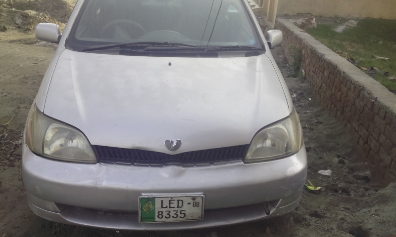 Toyota Platz 2008