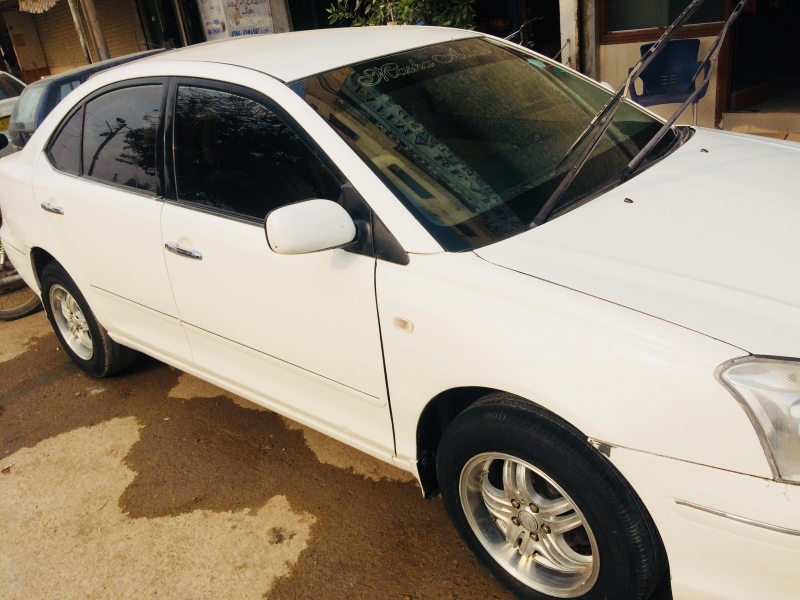 Toyota Premio 2004