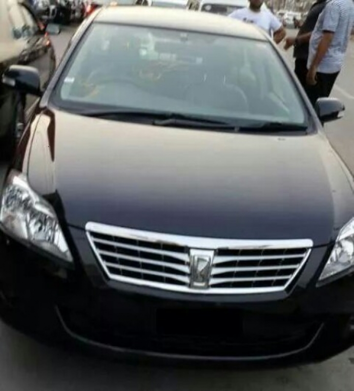 Toyota Premio 2011