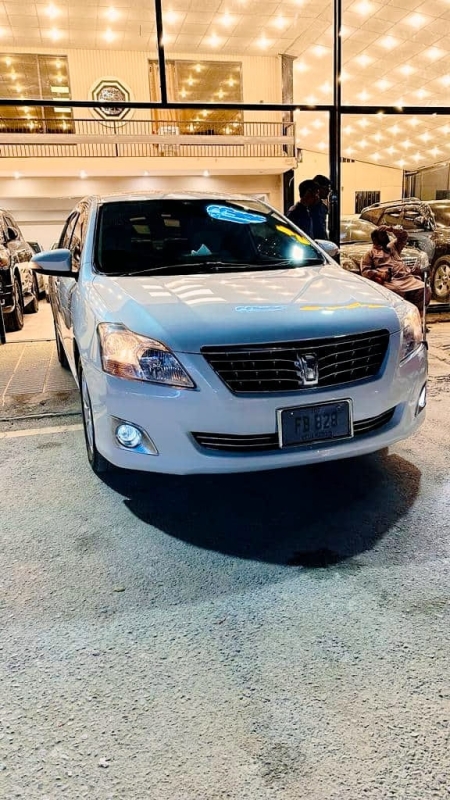 Toyota Premio 2015