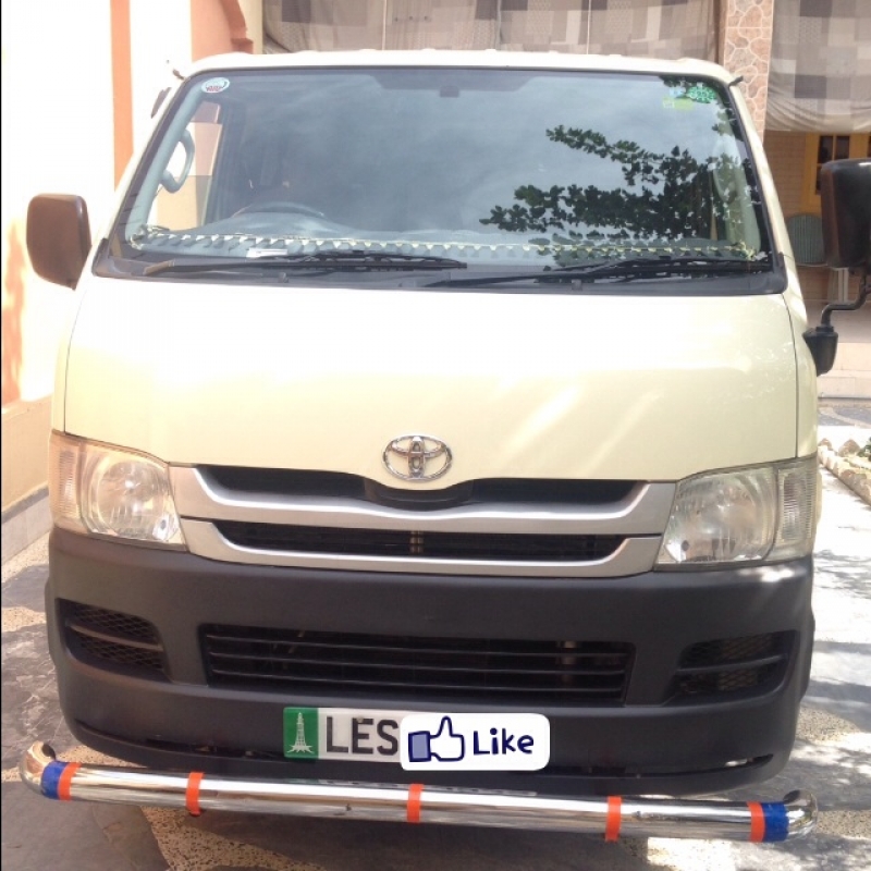 Toyota Van 2014