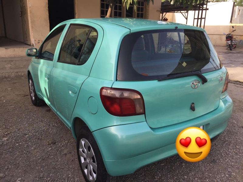 Toyota Vitz 1999