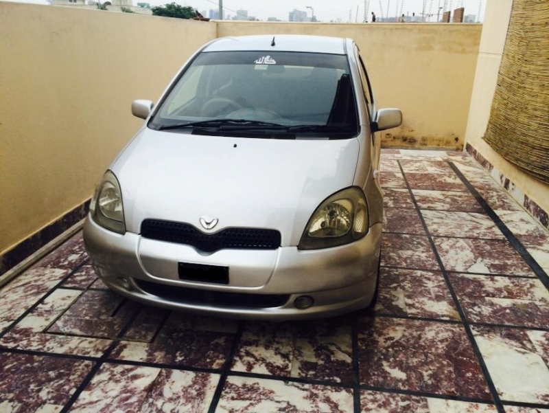 Toyota Vitz 2000