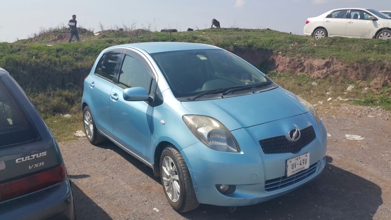 Toyota Vitz 2006