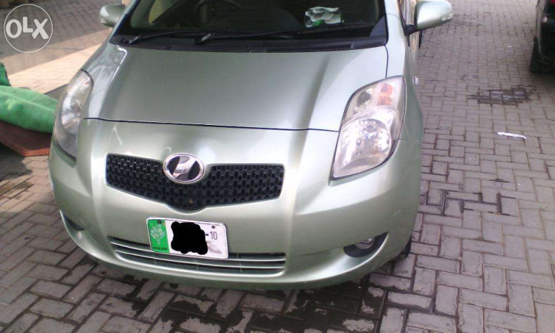 Toyota Vitz 2006