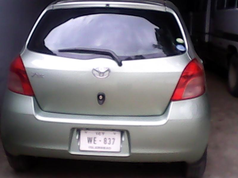 Toyota Vitz 2007