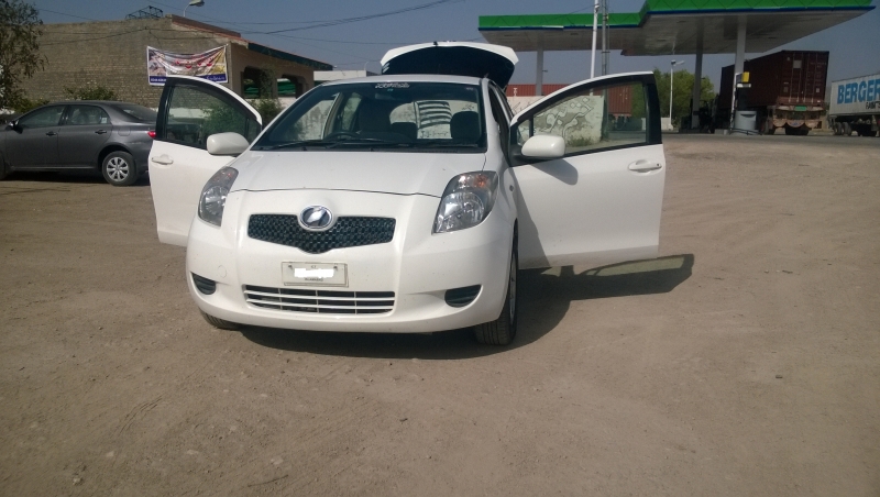 Toyota Vitz 2007