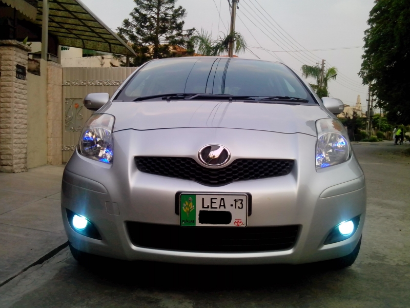 Toyota Vitz 2008