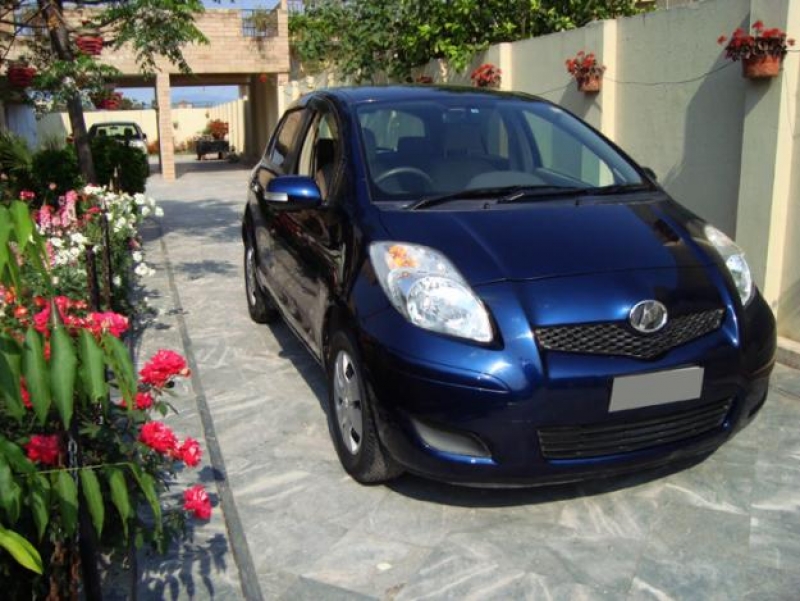 Toyota Vitz 2008