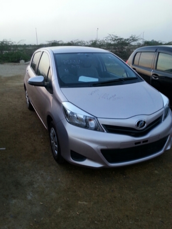 Toyota Vitz 2011
