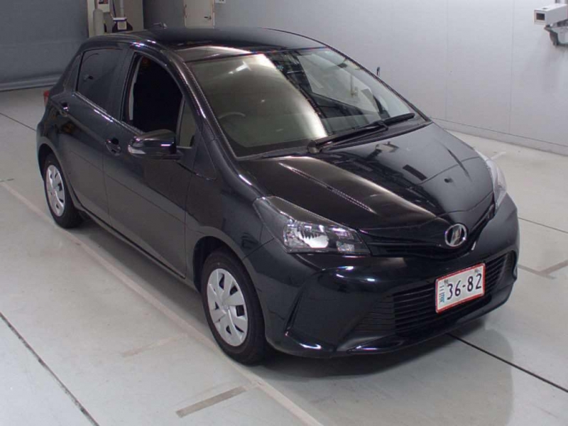 Toyota Vitz 2014