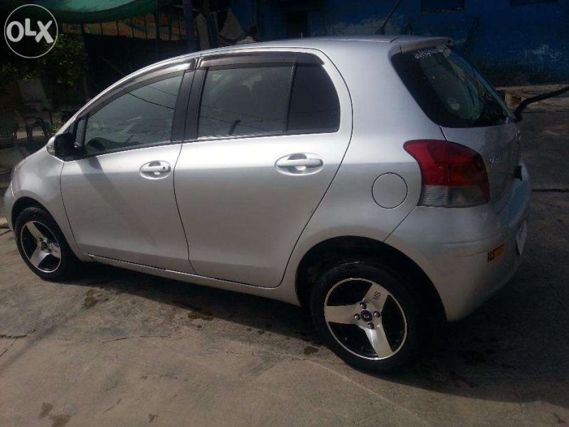 Toyota Vitz 2014