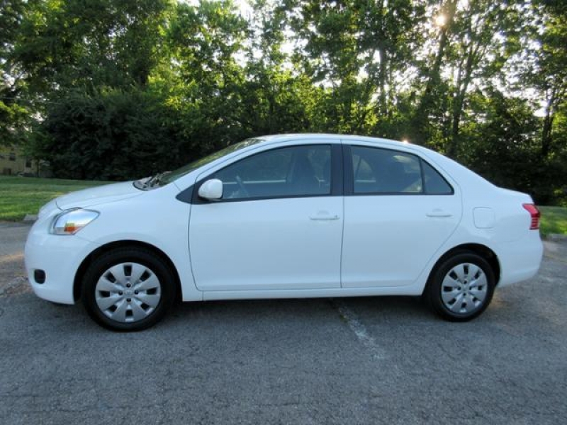 Toyota Yaris 2014