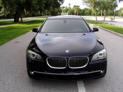 BMW 7 series 2011