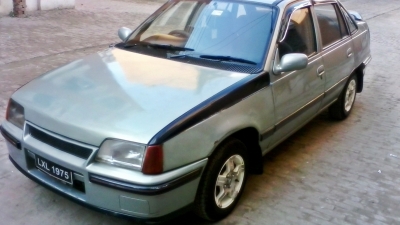 Daewoo Racer 1999