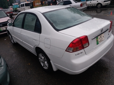 Honda Civic exi 2002