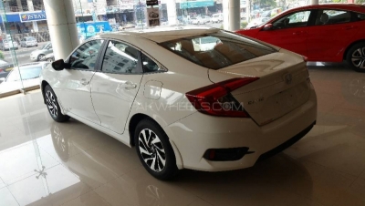 Honda Civic prosmetic 2016