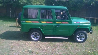 Isuzu Axiom 2014