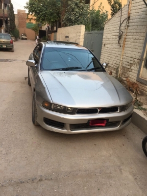 Mitsubishi Galant 2005
