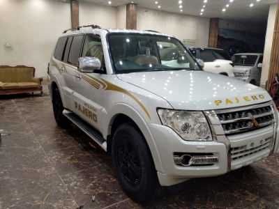 Mitsubishi Pajero 2008