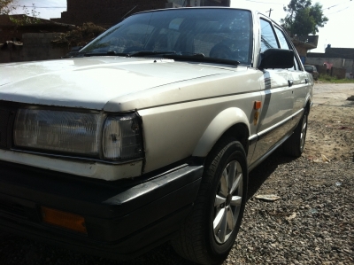 Nissan Sunny 1987