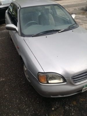 Suzuki Baleno 2005