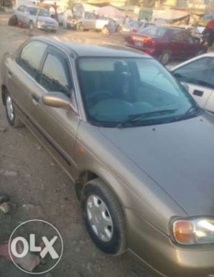Suzuki Baleno jxr 2004