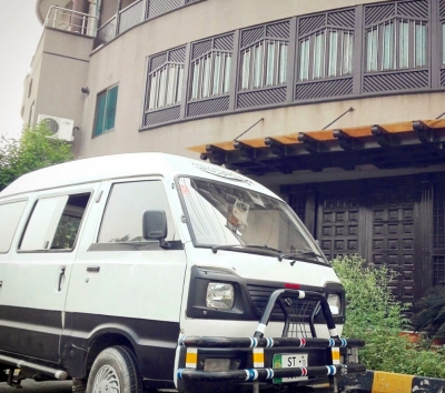 Suzuki Bolan std 2010