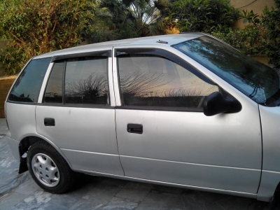Suzuki Cultus vxr 2003