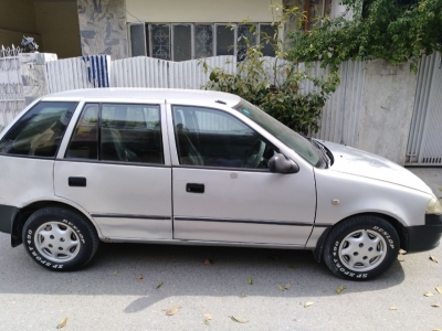 Suzuki Cultus vxr 2004