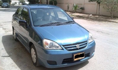 Suzuki Liana 2010