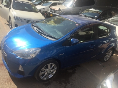 Toyota AQUA 2014