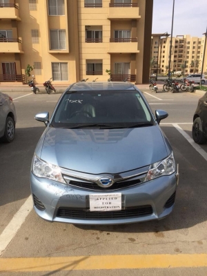 Toyota Corolla Axio 2014