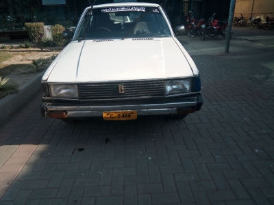 Toyota Corolla gli 1982