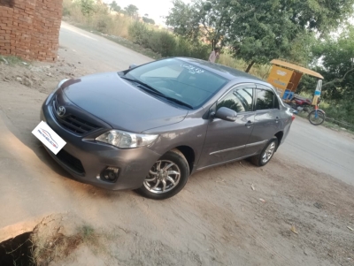 Toyota Corolla gli 2012