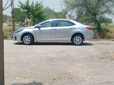 Toyota Corolla gli 2015