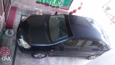 Toyota Corolla saloon 2004