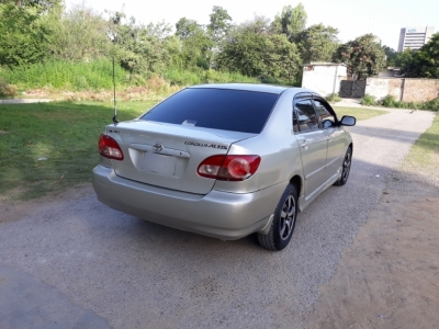 Toyota Corolla saloon a/t 2006