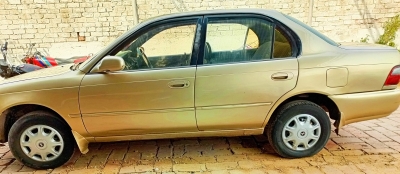 Toyota Corolla xe 1999