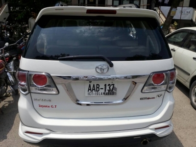 Toyota Fortuner 2016